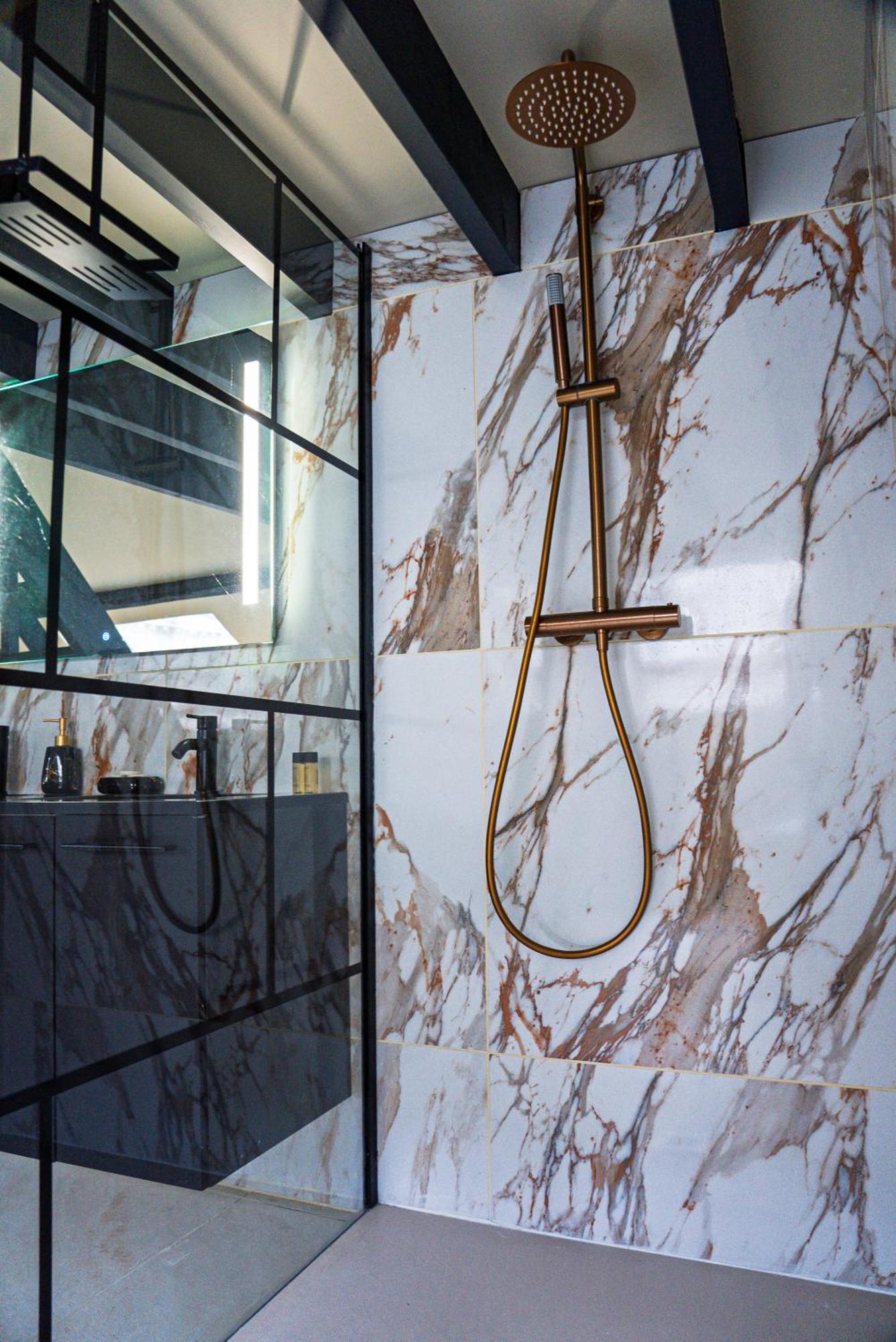 La Marble Room - Suite Balneo & Sauna 昂热 外观 照片